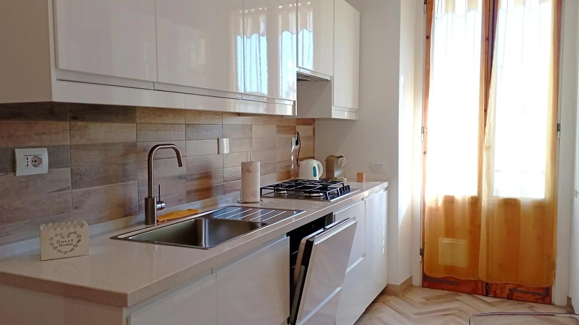 Casa Maki Firenze Bed & Breakfast